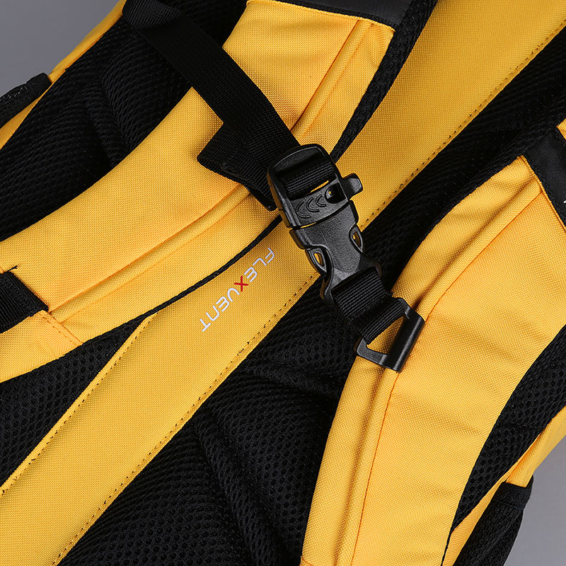 желтый рюкзак The North Face Vault 28L T0CHJ0LR0 - цена, описание, фото 7